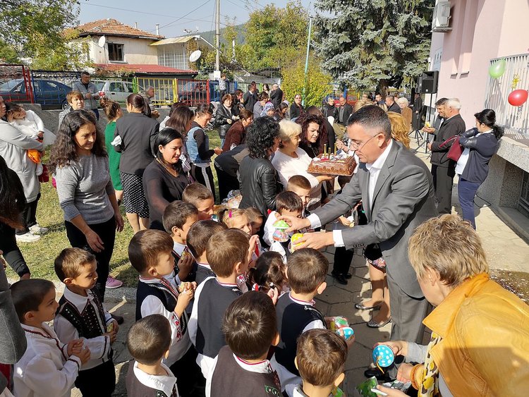 Трето издание на Празник на мекицата в с.Енчец