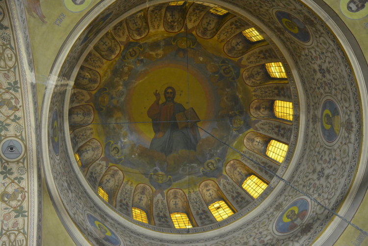 Църквата „Св. Иван Рилски“ в Харманли чества 80 г. и храмов празник