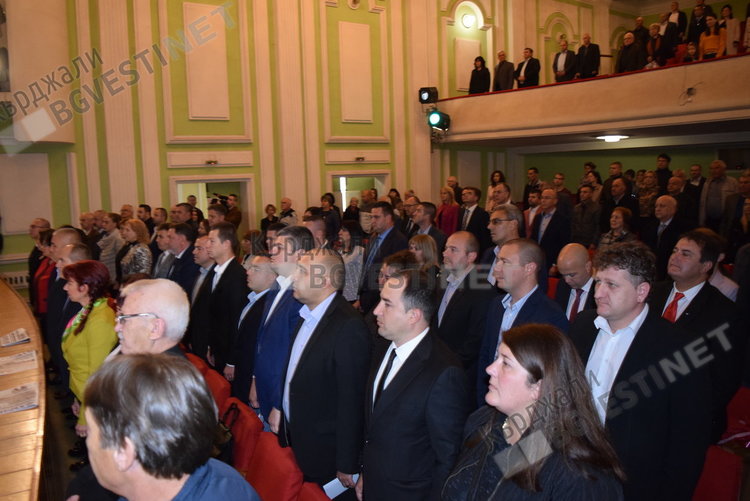 Местният парламент единодушен: Почетен гражданин е д-р Атанас Дафовски