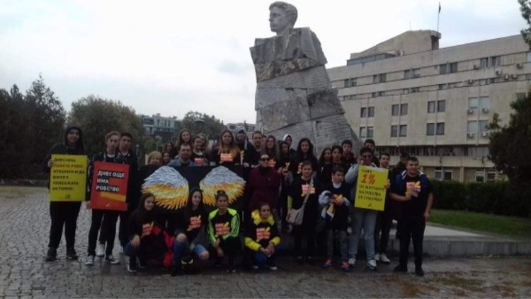 Млади хора от Кърджали се включиха в Похода на свободата