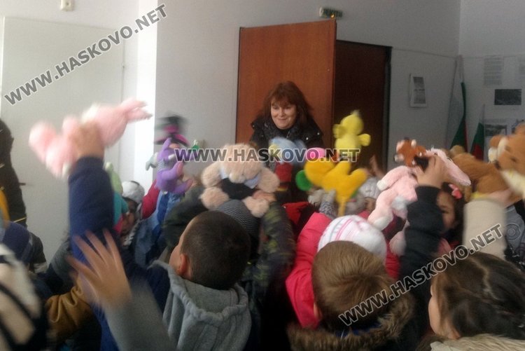 Съветници питат какви са проблемите на смолянчани като родители