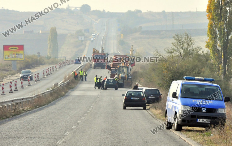 Кола уби  мъж на изхода на Хасково в участъка на ремонта /обновена/