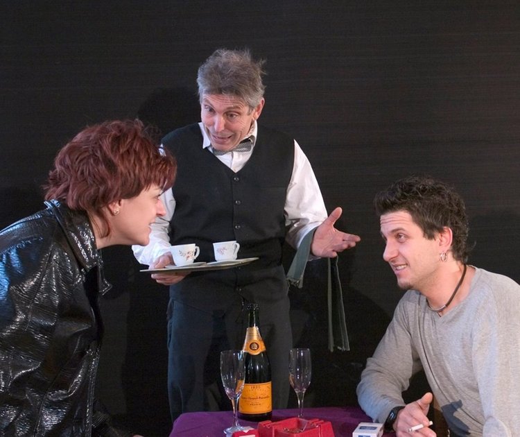 Коняк, шампанско, кисело мляко и банички с Асен Блатечки и Мария Сапунджиева