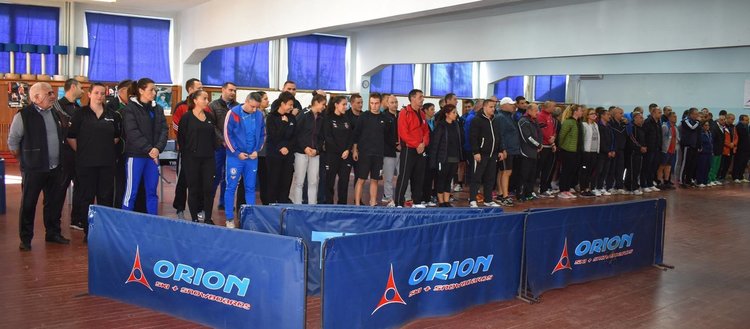 Над 80 служители на МВР в турнир по тенис на маса в Чепеларе