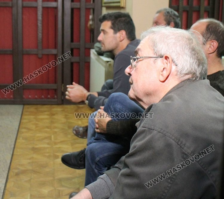 БСП: в България всяка година се крадaт над 10 милиарда лева