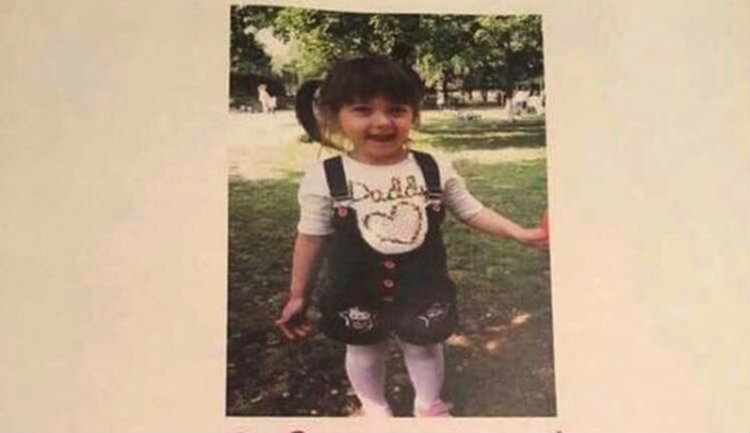 Асеновградчани в подкрепа на малката Ева, НЧ "Родолюбие" подчинява празничната си програма на каузата