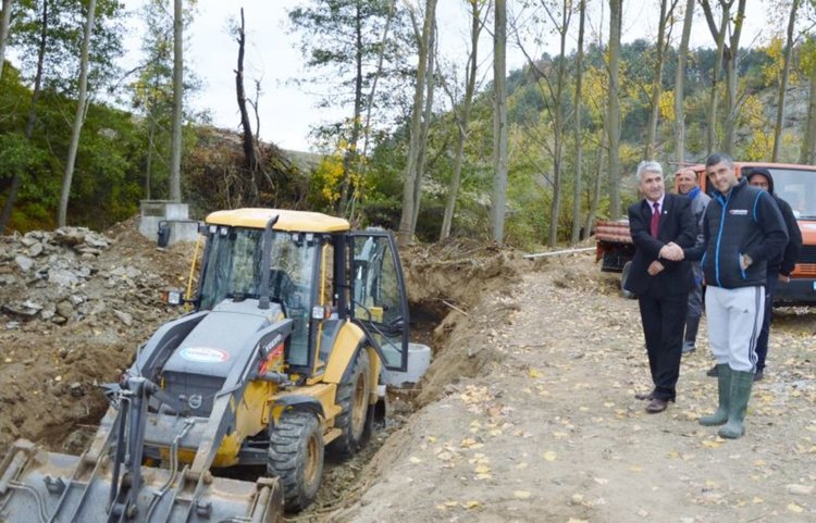 Изграждат нови дренажни кладенци за питейната вода на Черноочене