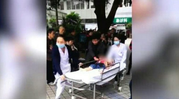 39-годишна жена наръга с нож 14 деца в детска градина в Китай