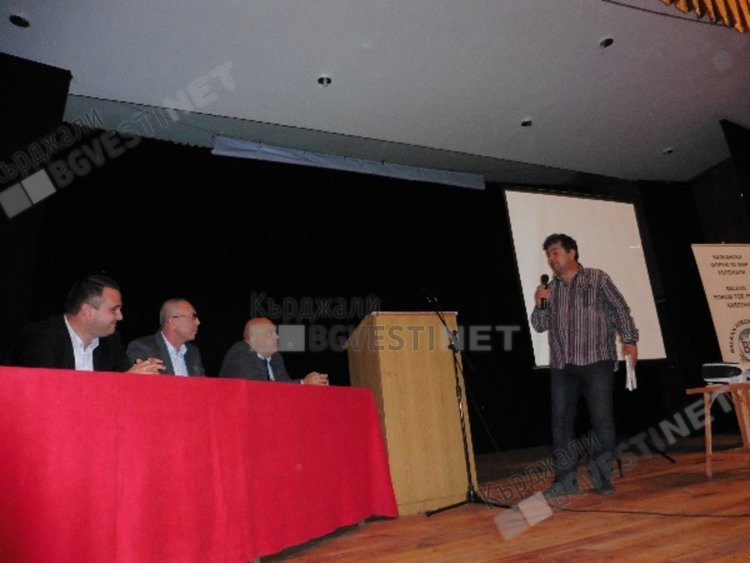 Паметна плоча на големия краевед Никола Иванов бе открита в Кърджали