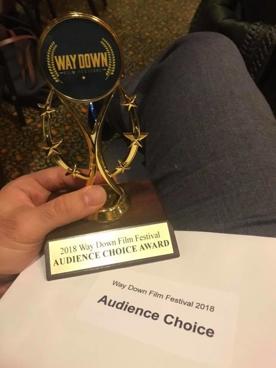 „Отключи сцената“ с наградата на публиката от Фестивал в Кълъмбъс