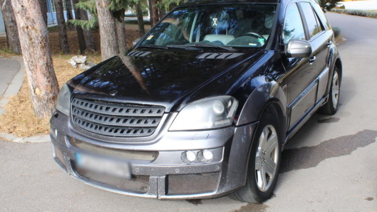 Баневи източвали пари през офшорки 