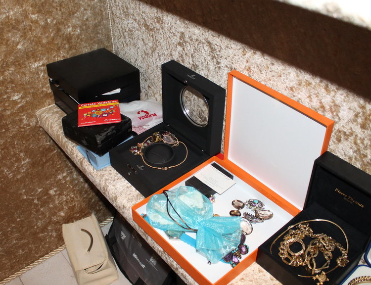 МВР показа дома на Баневи (видео)