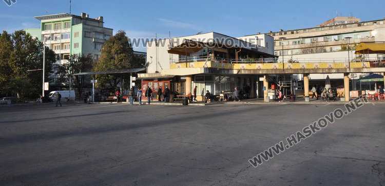 Спряха автобусите от Хасково, превозвачите очакват реакция от общините