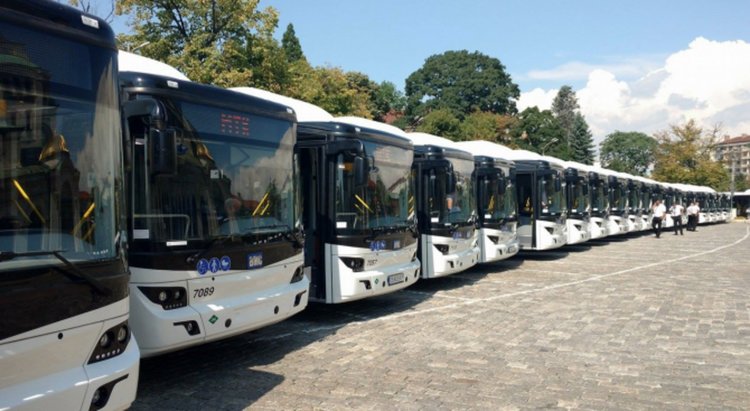 Допънителни безплатни автобуси за Задушница