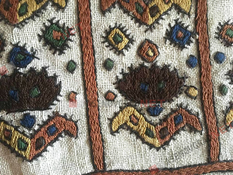 "Тайният код в българската шевица" в Градската библиотека