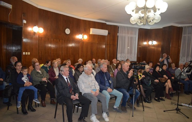 „Поклон пред вас, будители народни!”