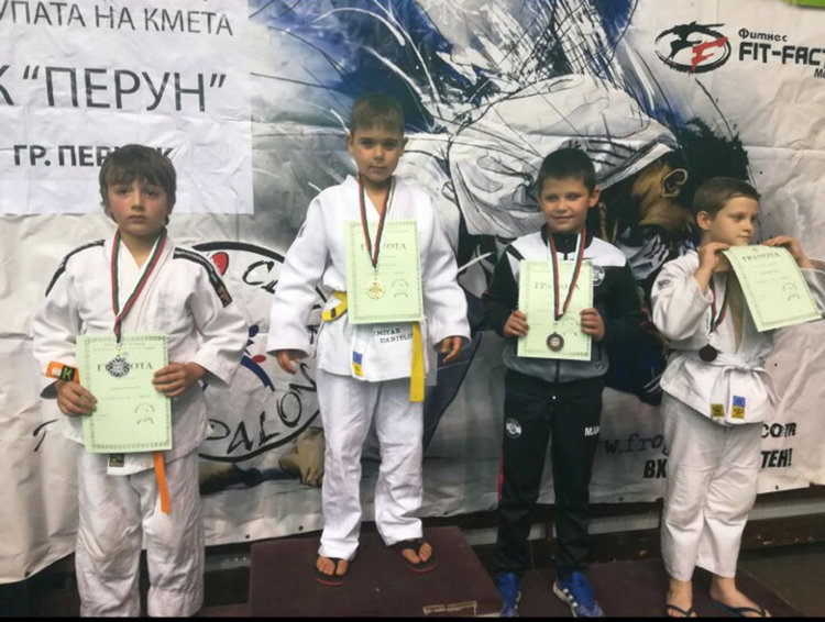 Джудистите на Хасково №1 в международен турнир в Перник