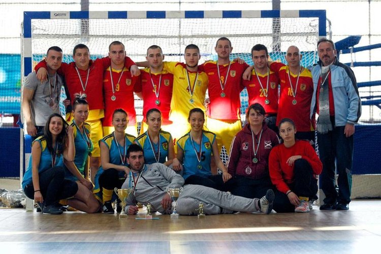 Мирчо Дончев в силните години на отбора, снимките в материала са от личния архив на треньора