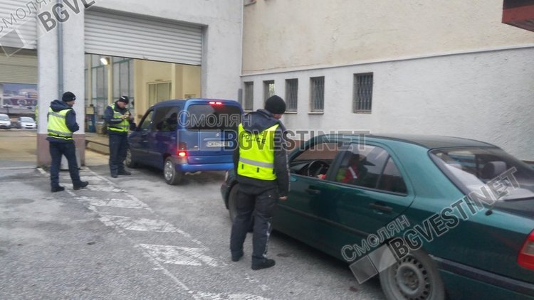 Снимката е архивен кадър