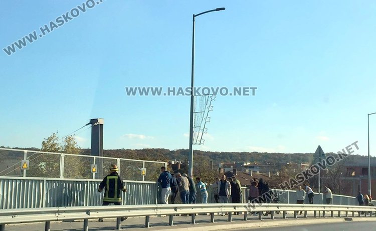 Дете падна от жп надлеза в Димитровград