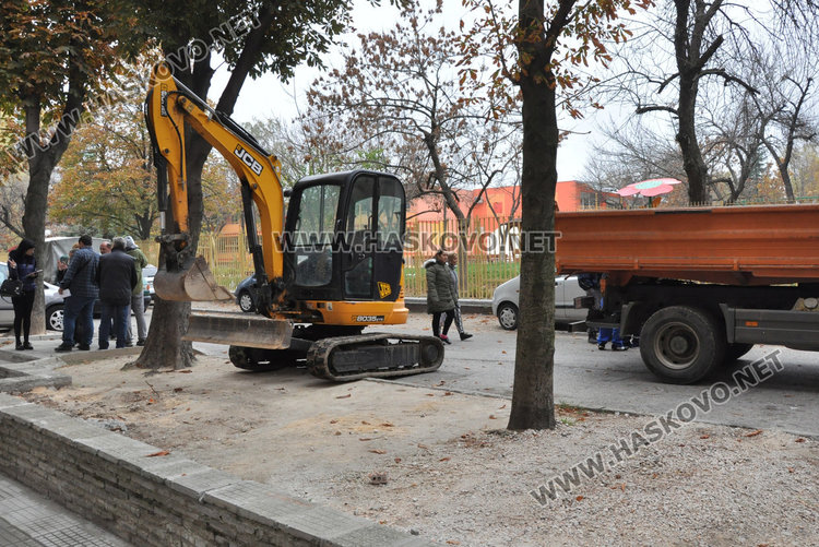 Вход от блок в Орфей скочи на ВиК, искат отделен общ водомер