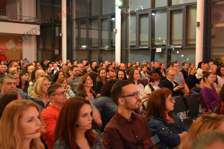 Доброто продължава: Асеновградчани във Франкфурт присъединиха сънародници към каузата “С любов за Ева”