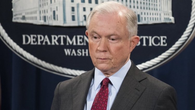 Тръмп уволни главния прокурор Джеф Сешънс