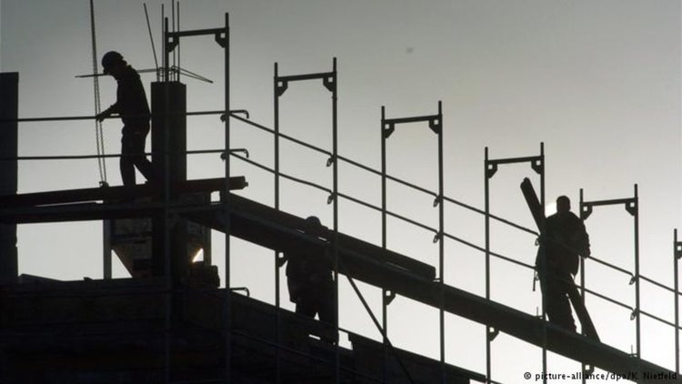 Германия и "новите роби" от България