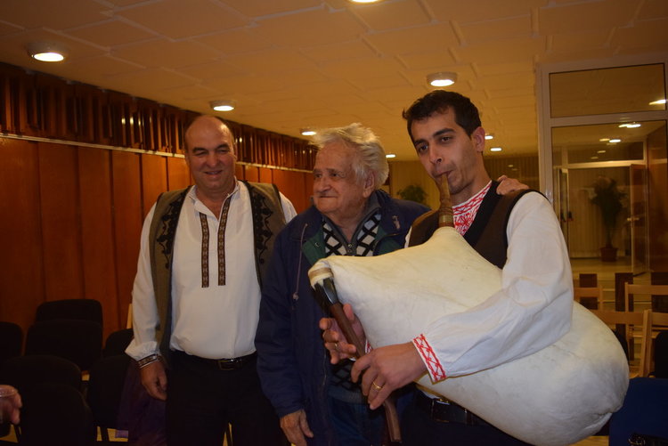 Тодор Мухтаров чукна деветдесет, почете го Кърджали и кмета