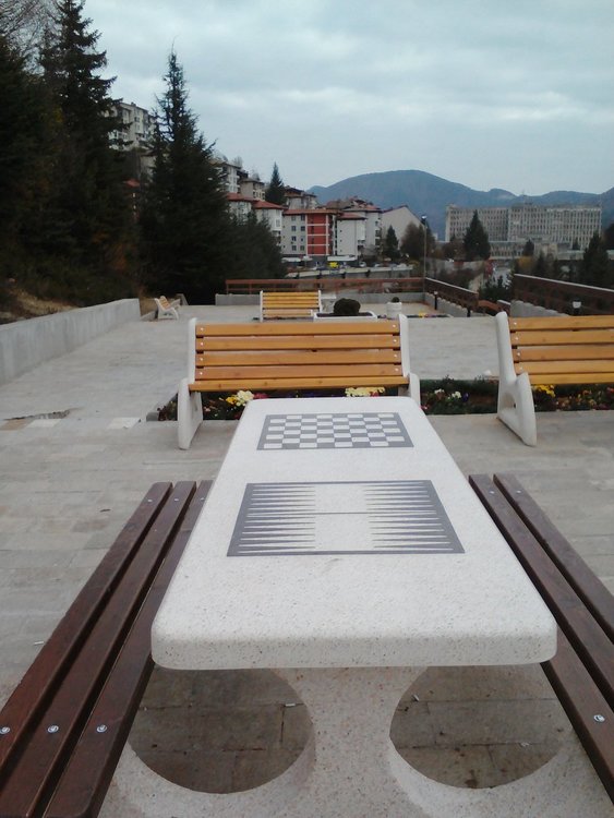 Поредна вандалщина в центъра на Смолян, записите – предадени на полицията