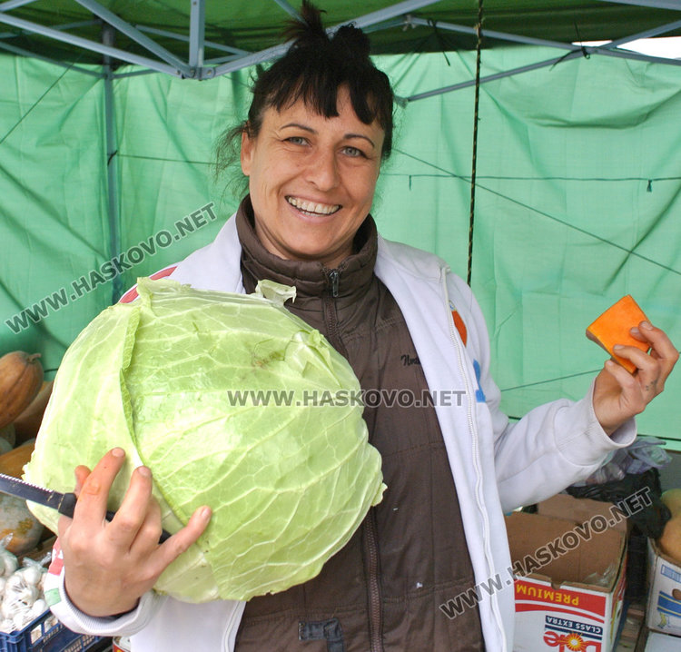 Зелето превзе пазара в Хасково след Архангеловден