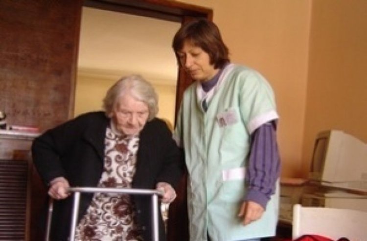 Домашните помощници-най-търсени на пазара на труда в Кърджали през седмицата