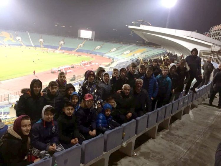 Детският отбор на ФК „Родопи“ присъства на мача между „Арда“ и ЦСКА