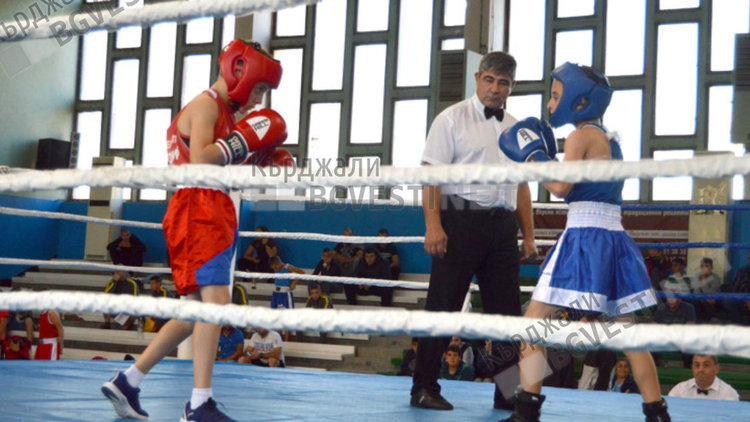 „Арда бокс“ се подготвя за последното състезание за годината