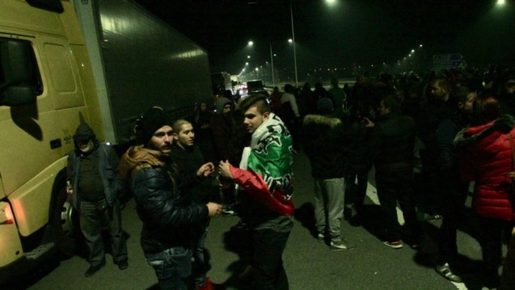 3 часа блокада на Перник и АМ "Струма"