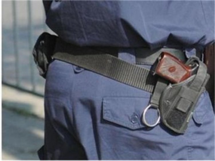 Отново посегателство над полицаи в Кърджали, задържаха двама братя