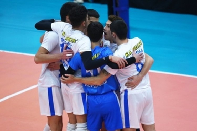 Нова категорична победа на волейболна "Арда"