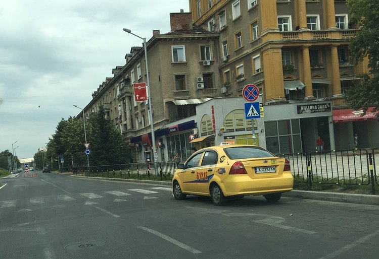 Изключително безочливо паркиране в Димитровград