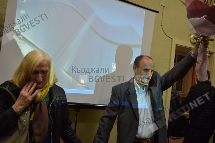 Дрангово благодари на Валери Ковачев, вече има своята писана памет