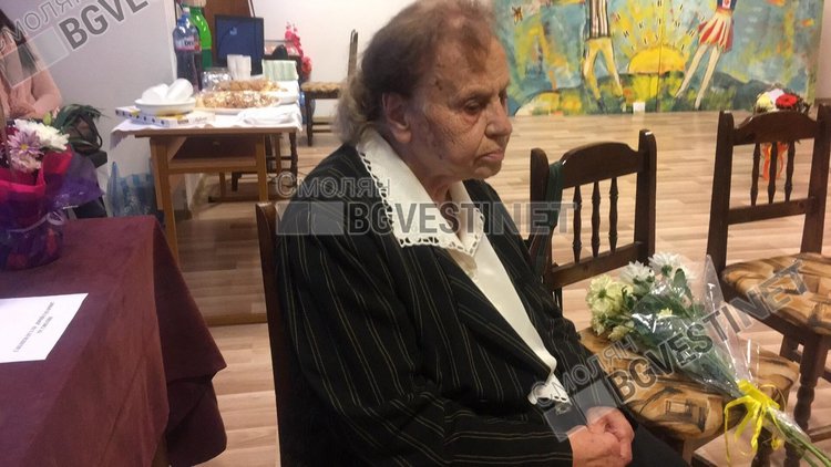 Лиляна Райчева, преминал през всички стъпала на кариерата на учител