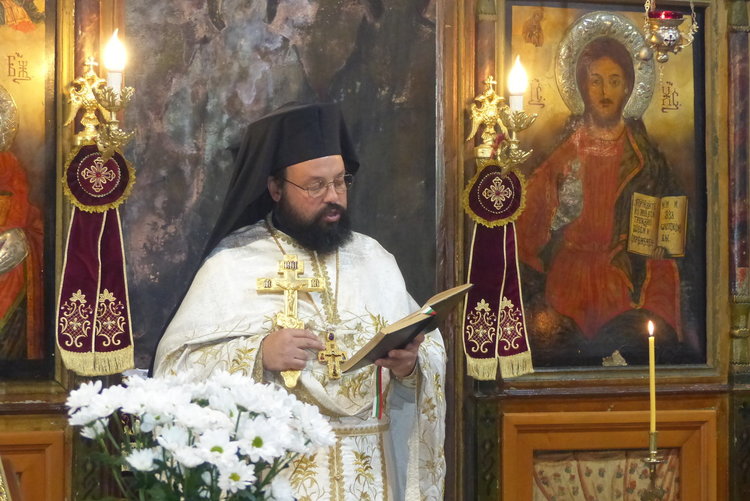 В неделя в Смолян ще се отслужи заупокойна молитва за жертвите на пътя