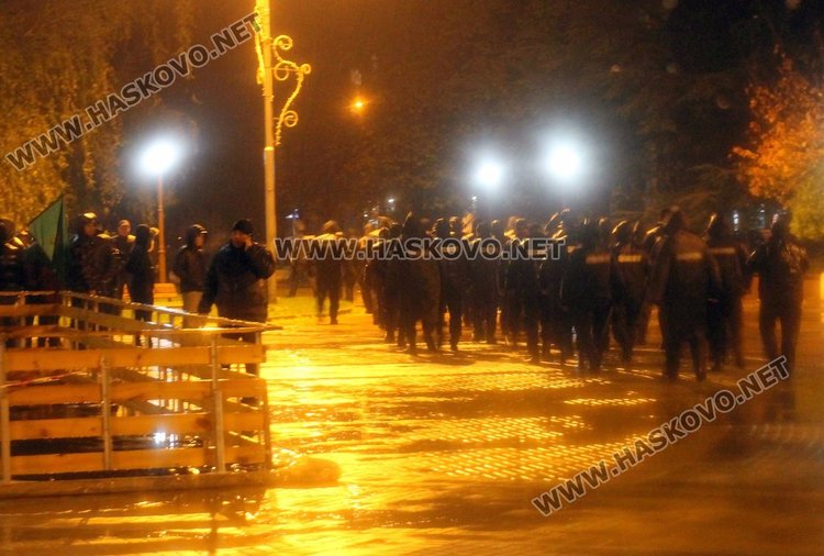 Димитровградчани протестираха – въпреки дъжда блокираха два булеварда