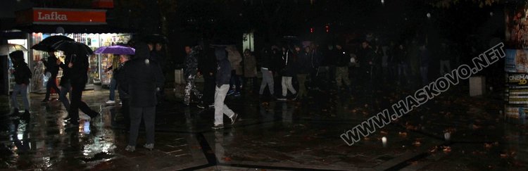 Димитровградчани протестираха – въпреки дъжда блокираха два булеварда