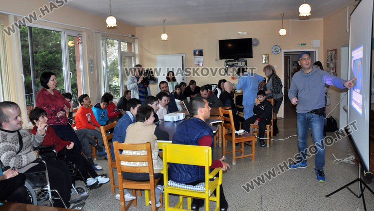 Пътешественикът Росен Охеда показа екзотични страни на децата от дом “Марина”