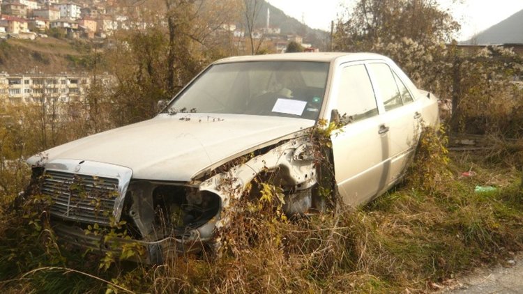 Нова акция за премахване на стари возила, 10 трошки с предписание от Общината