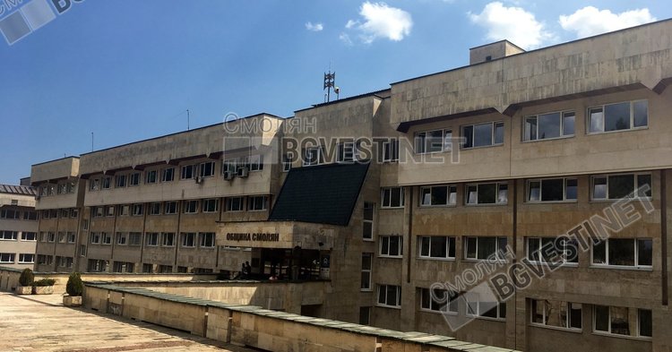 Днес заседават за общинския футболен клуб и цените на такситата