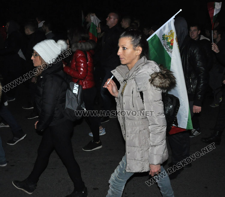 Протестиращите затвориха „Раковски“, настояха за по-добър живот