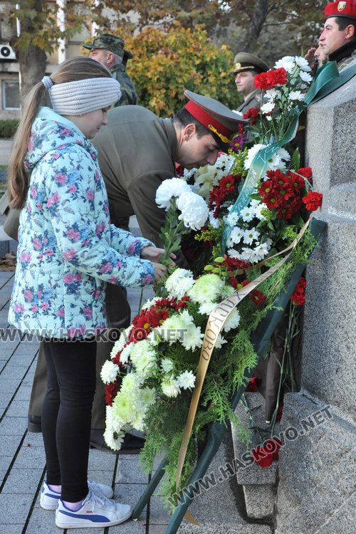 Армията отбеляза празника на сухопътните войски със спектакъл с оръжие