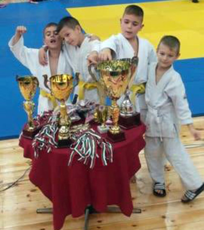 24 медала за джудистите на Хасково от три състезания в Сливен, Русе и Франкфурт