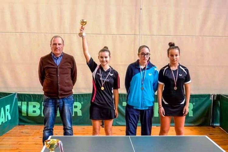 Цветелина от Ардино – държавен шампион потенис на маса в „Млад олимпиец“ до 15 години